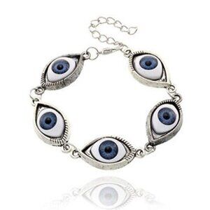 🧿 Evil Eye Silver Tone Good Luck Bracelet – NEW